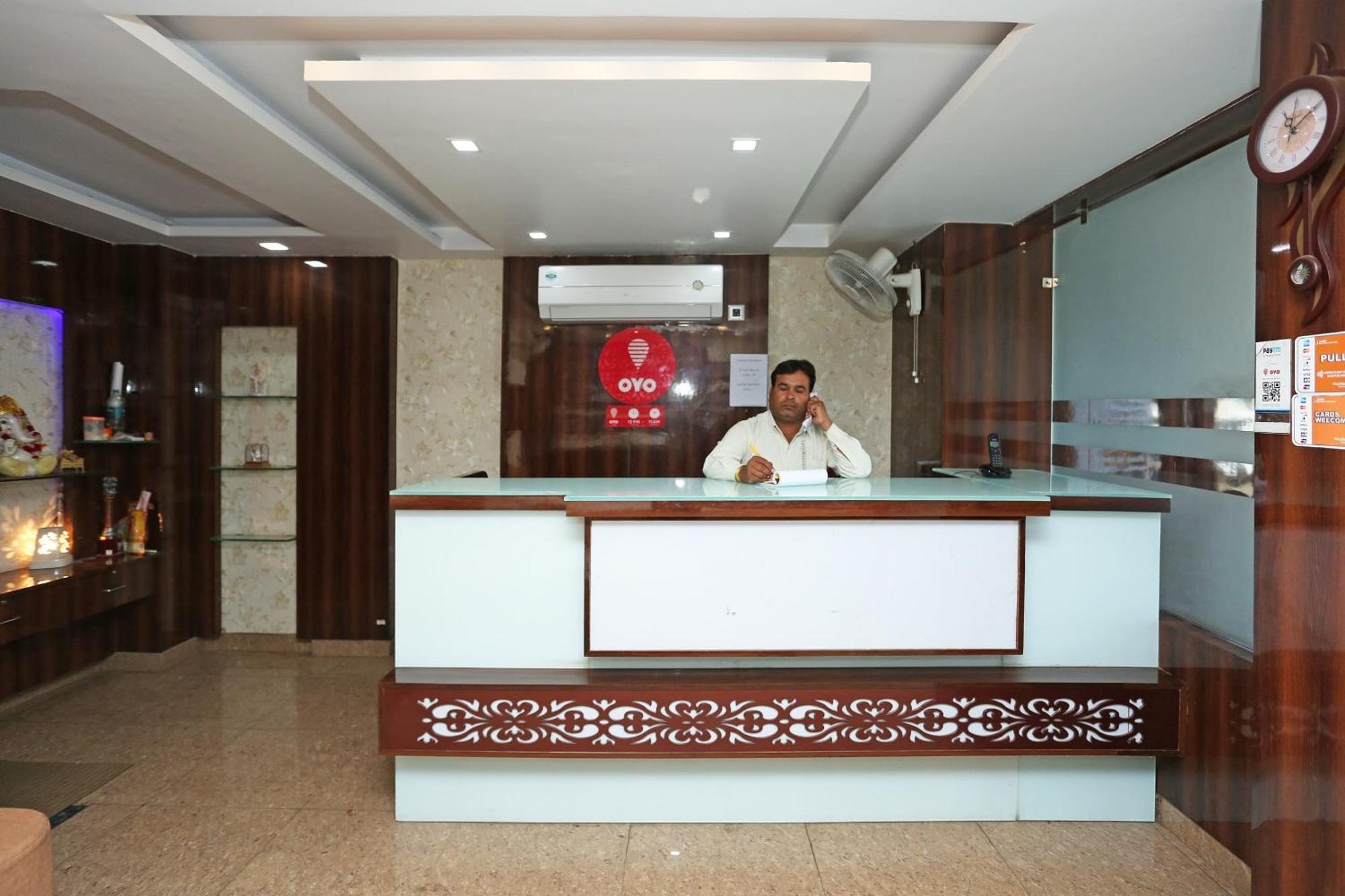 Collection O 3995 Hotel Shree Kishan Palace Bhopal Exteriör bild